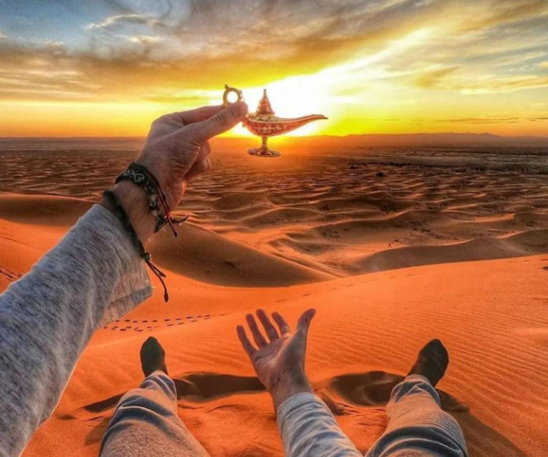 Sahara Traveling Camp 호텔 메르주가 외부 사진