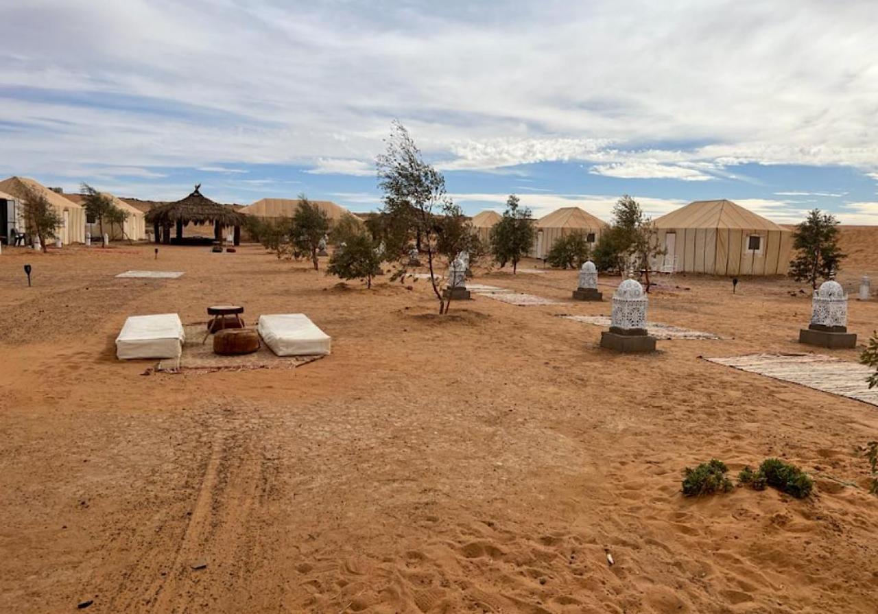 Sahara Traveling Camp 호텔 메르주가 외부 사진