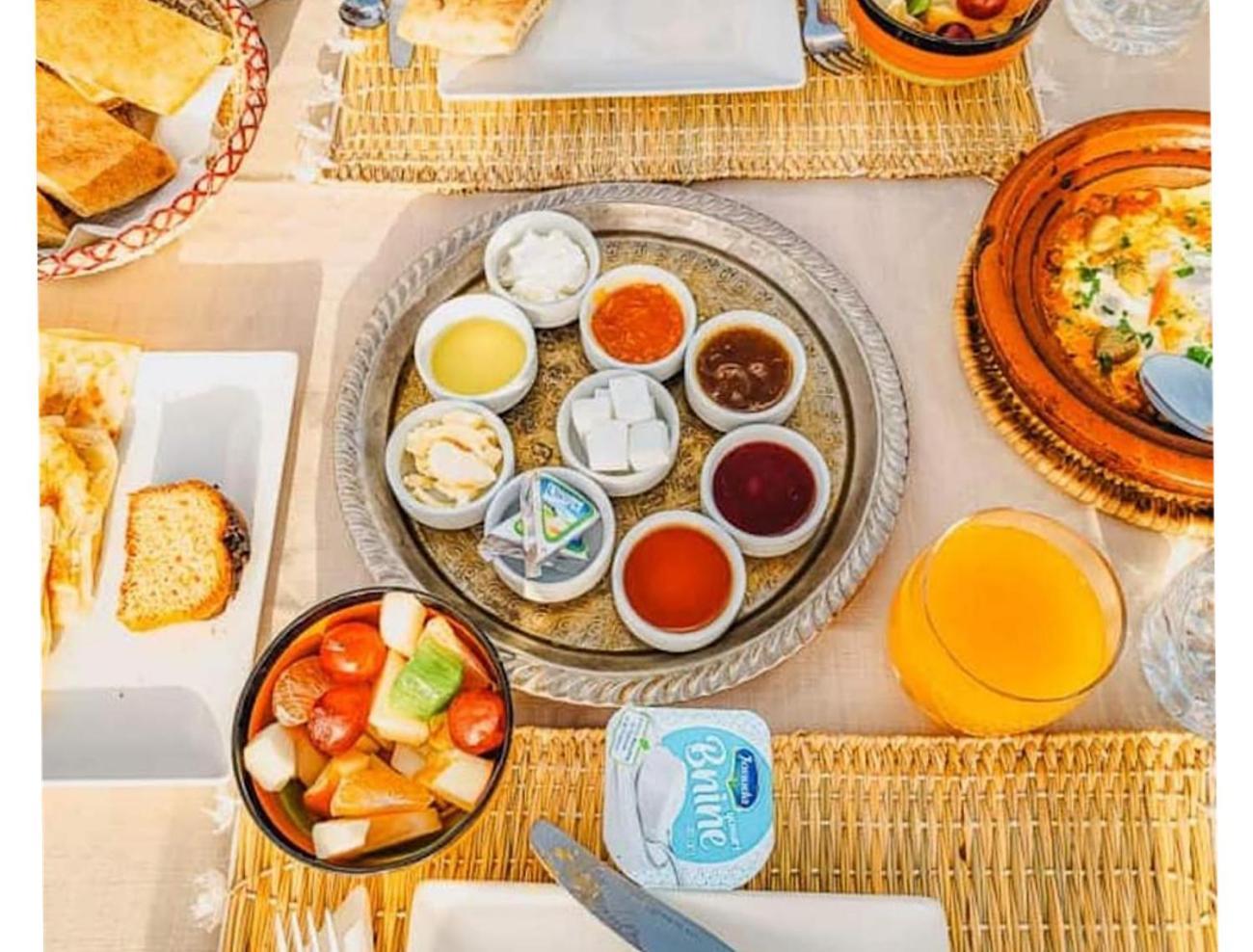 Sahara Traveling Camp 호텔 메르주가 외부 사진
